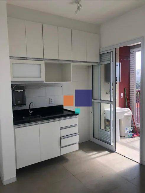 Apartamento para alugar com 2 quartos, 60m² - Foto 4