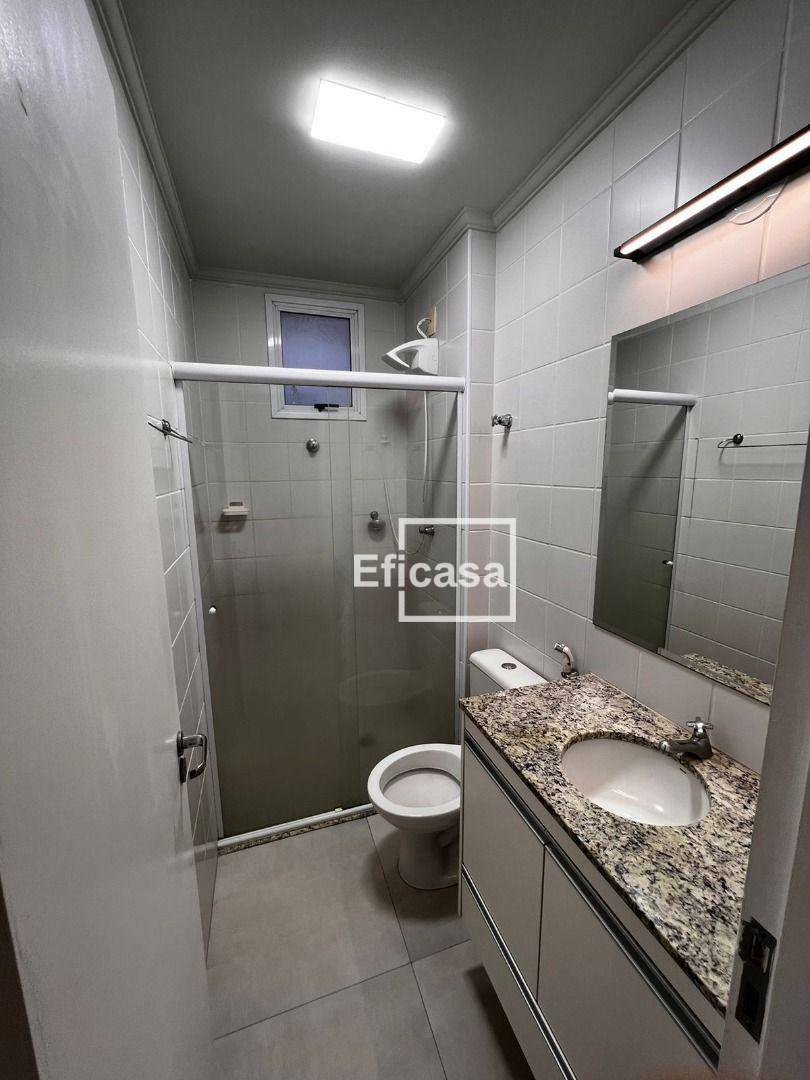 Apartamento à venda com 2 quartos, 70m² - Foto 6