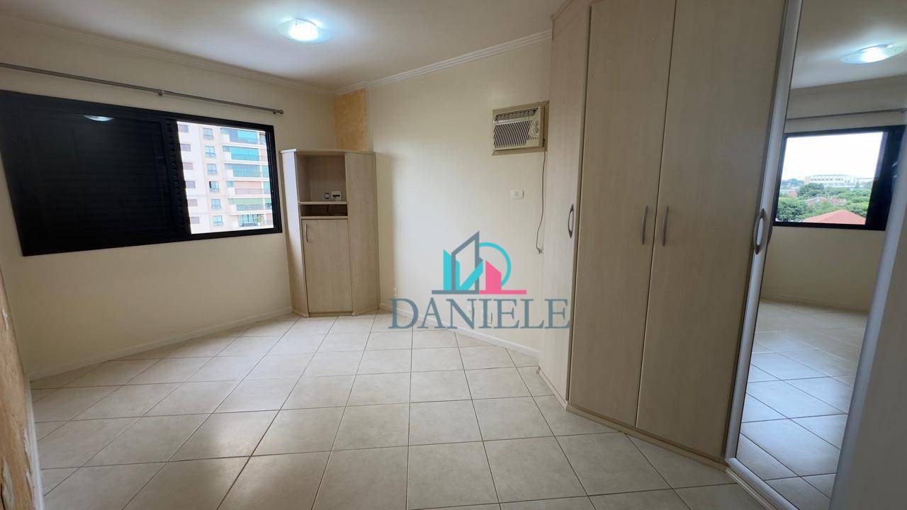 Apartamento à venda com 3 quartos, 168m² - Foto 6