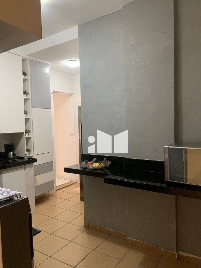 Apartamento à venda com 3 quartos, 102m² - Foto 6