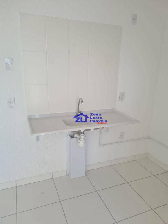 Apartamento à venda com 2 quartos, 35m² - Foto 11