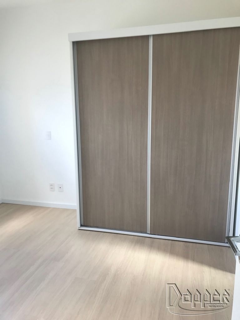 Apartamento à venda com 3 quartos, 103m² - Foto 11