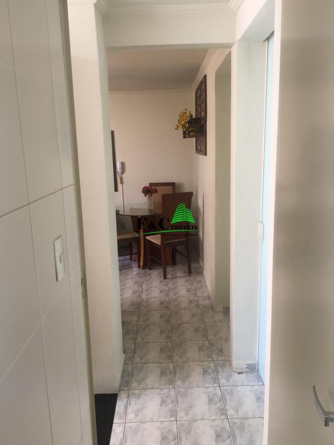 Apartamento à venda com 2 quartos, 50m² - Foto 3