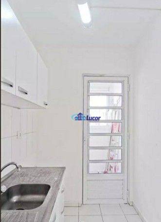 Apartamento à venda com 2 quartos, 45m² - Foto 12