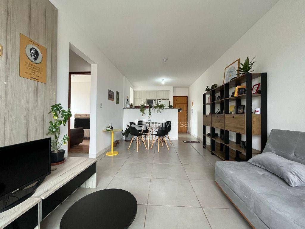 Apartamento à venda com 2 quartos, 83m² - Foto 1