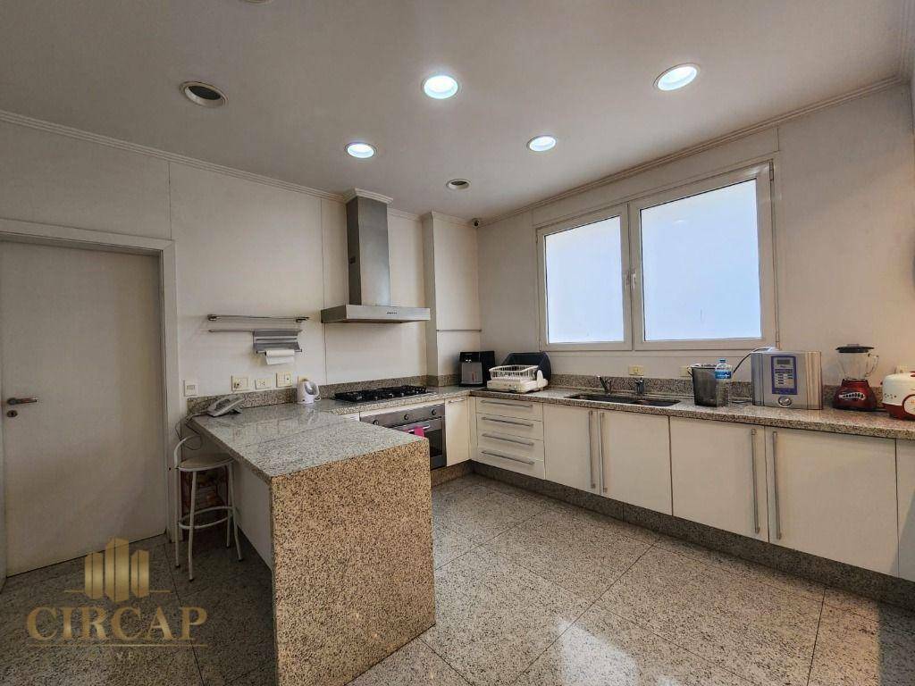 Apartamento à venda com 4 quartos, 476m² - Foto 13