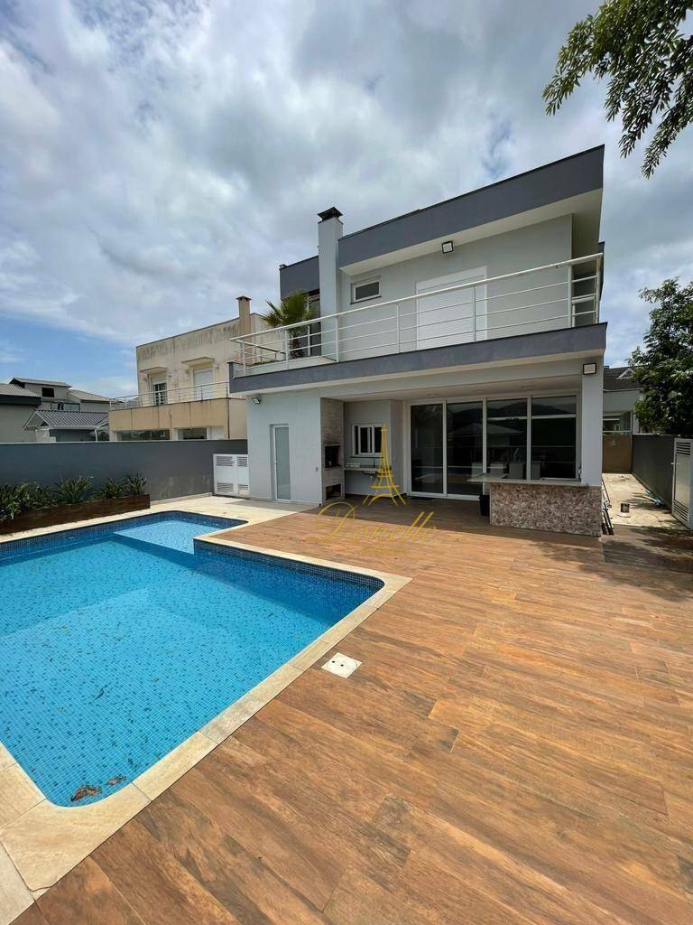 Sobrado à venda com 4 quartos, 300m² - Foto 3