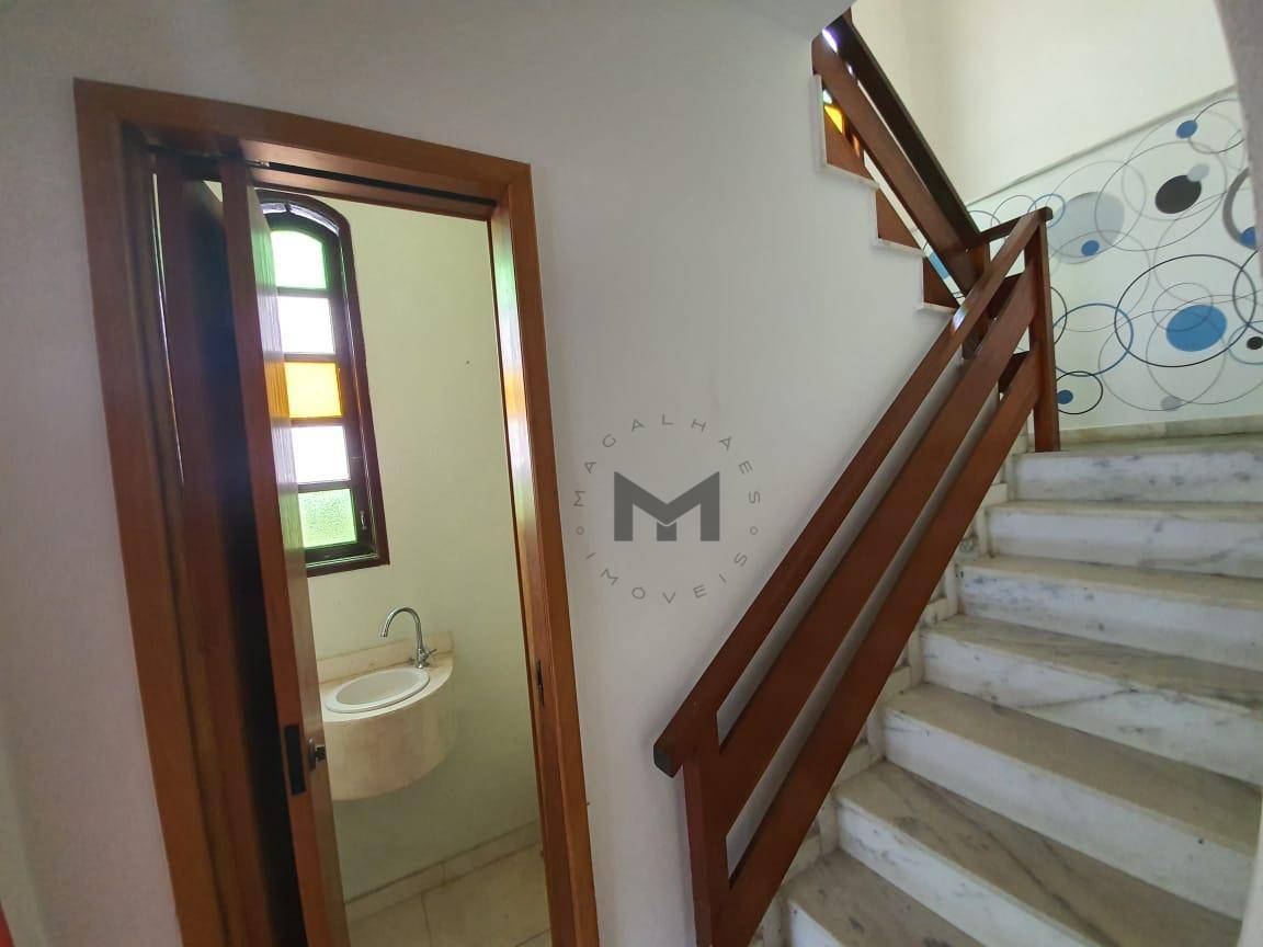 Casa à venda com 4 quartos, 120m² - Foto 17