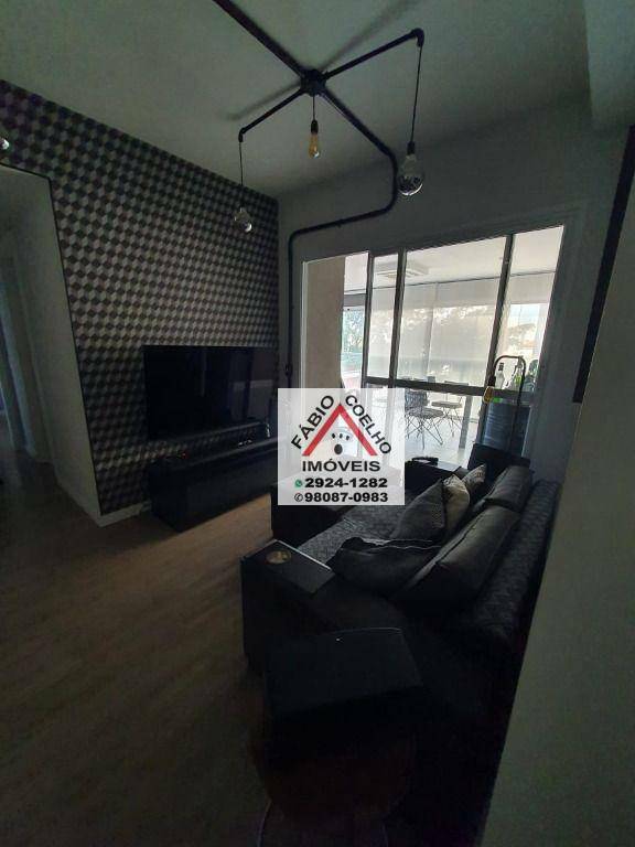 Apartamento à venda com 3 quartos, 97m² - Foto 3