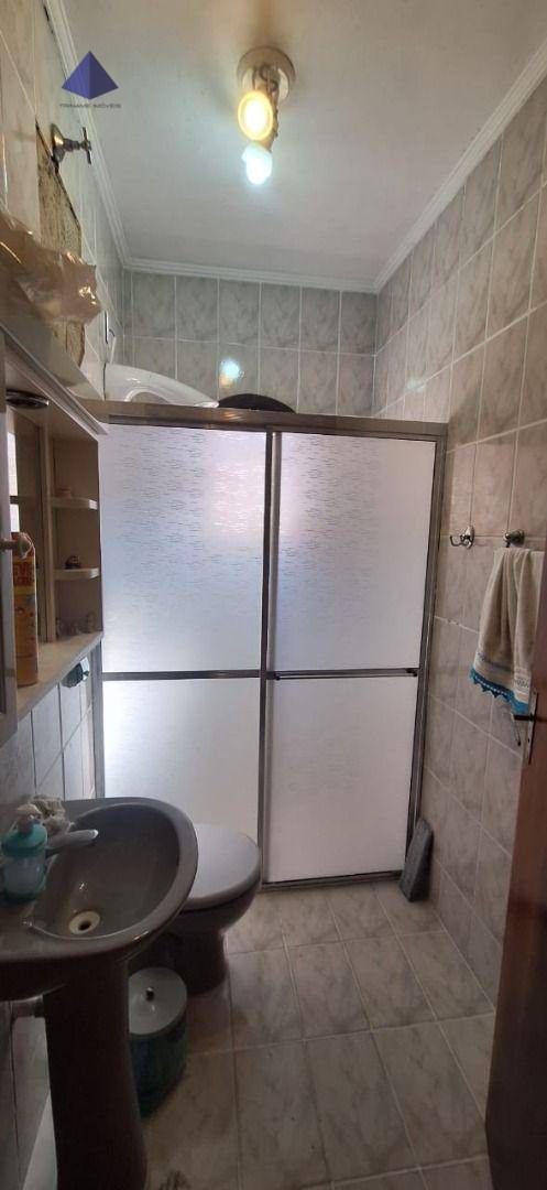 Sobrado à venda com 3 quartos, 157m² - Foto 13