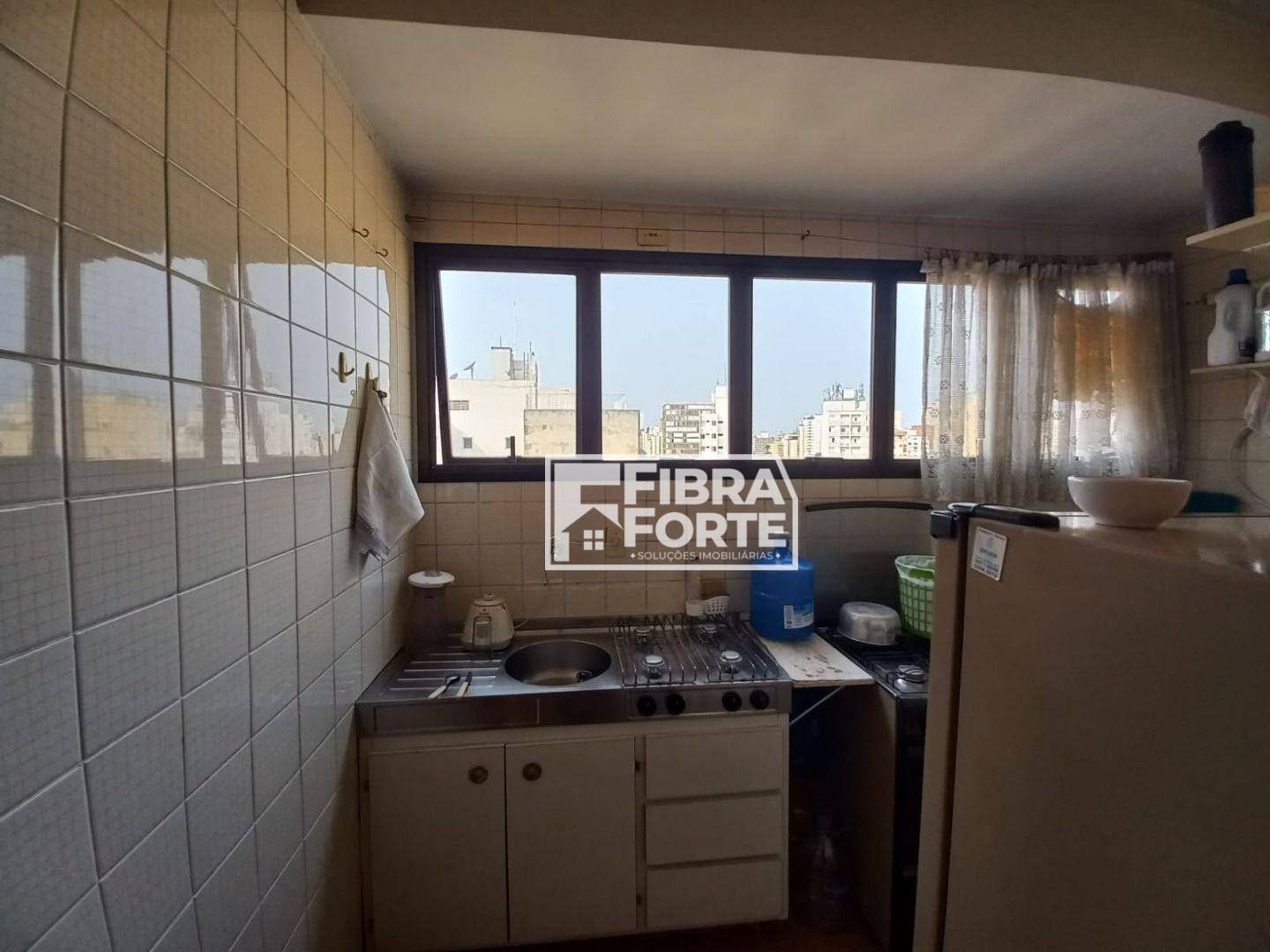 Apartamento à venda com 1 quarto, 53m² - Foto 19