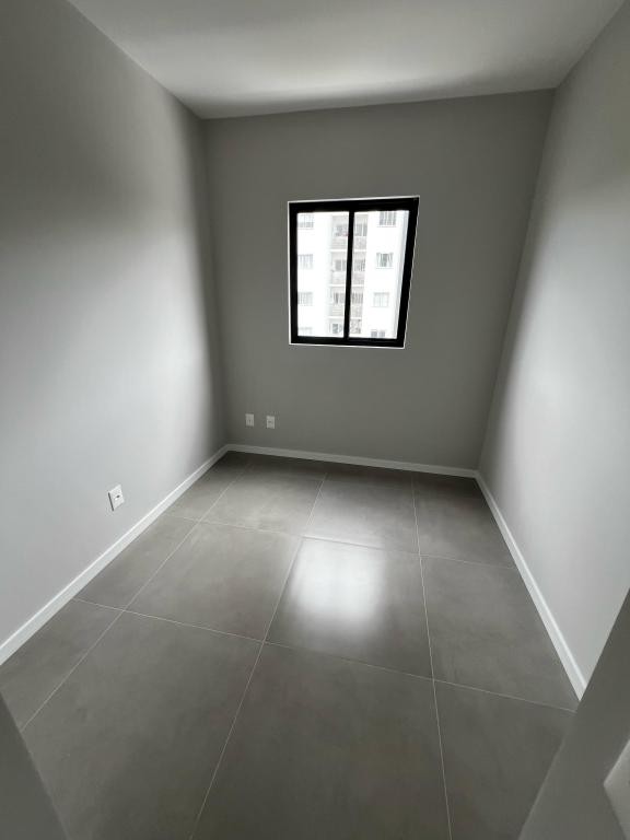 Apartamento à venda com 2 quartos, 63m² - Foto 7