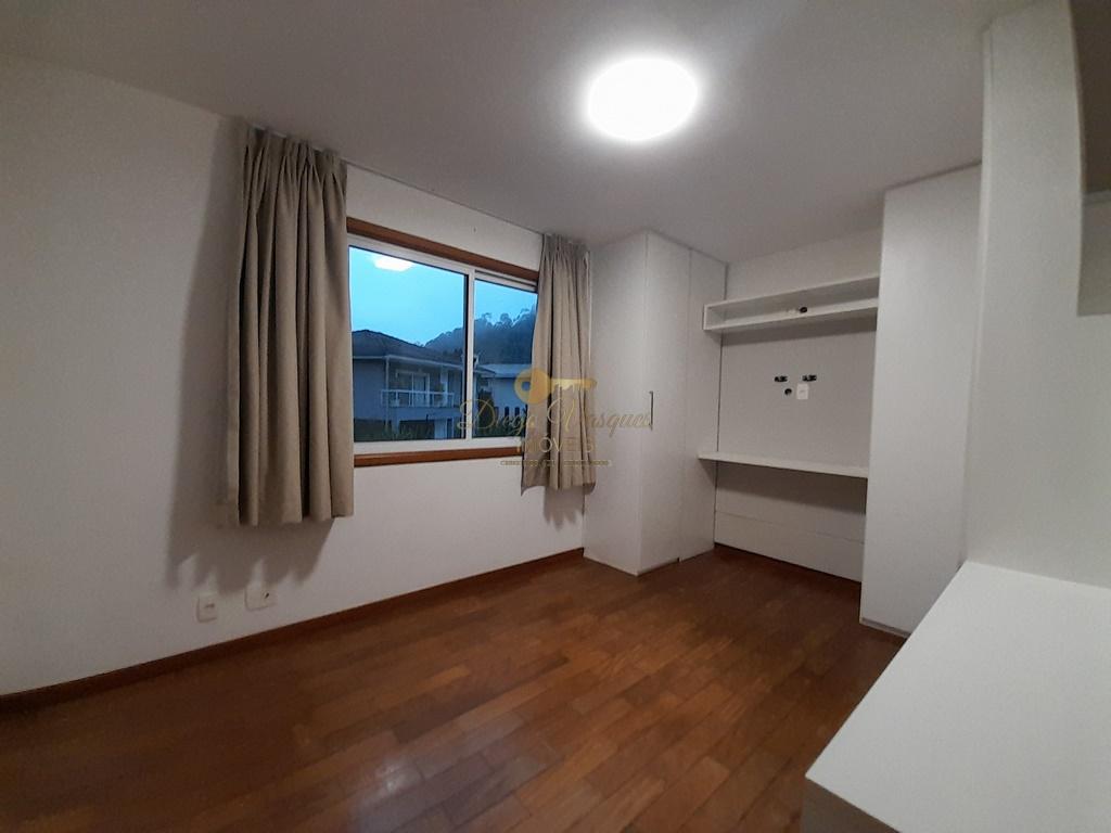 Casa de Condomínio para alugar com 3 quartos, 350m² - Foto 19