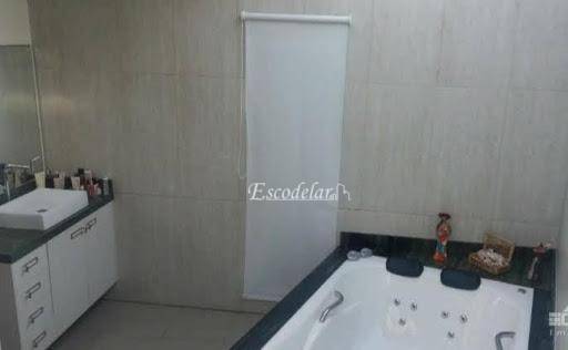 Sobrado à venda com 3 quartos, 220m² - Foto 32