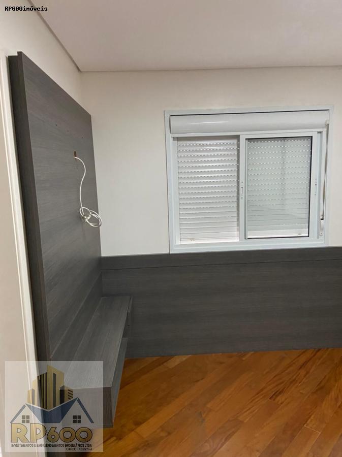 Apartamento à venda com 3 quartos, 158m² - Foto 17