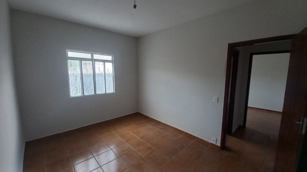 Casa à venda com 4 quartos, 222m² - Foto 19