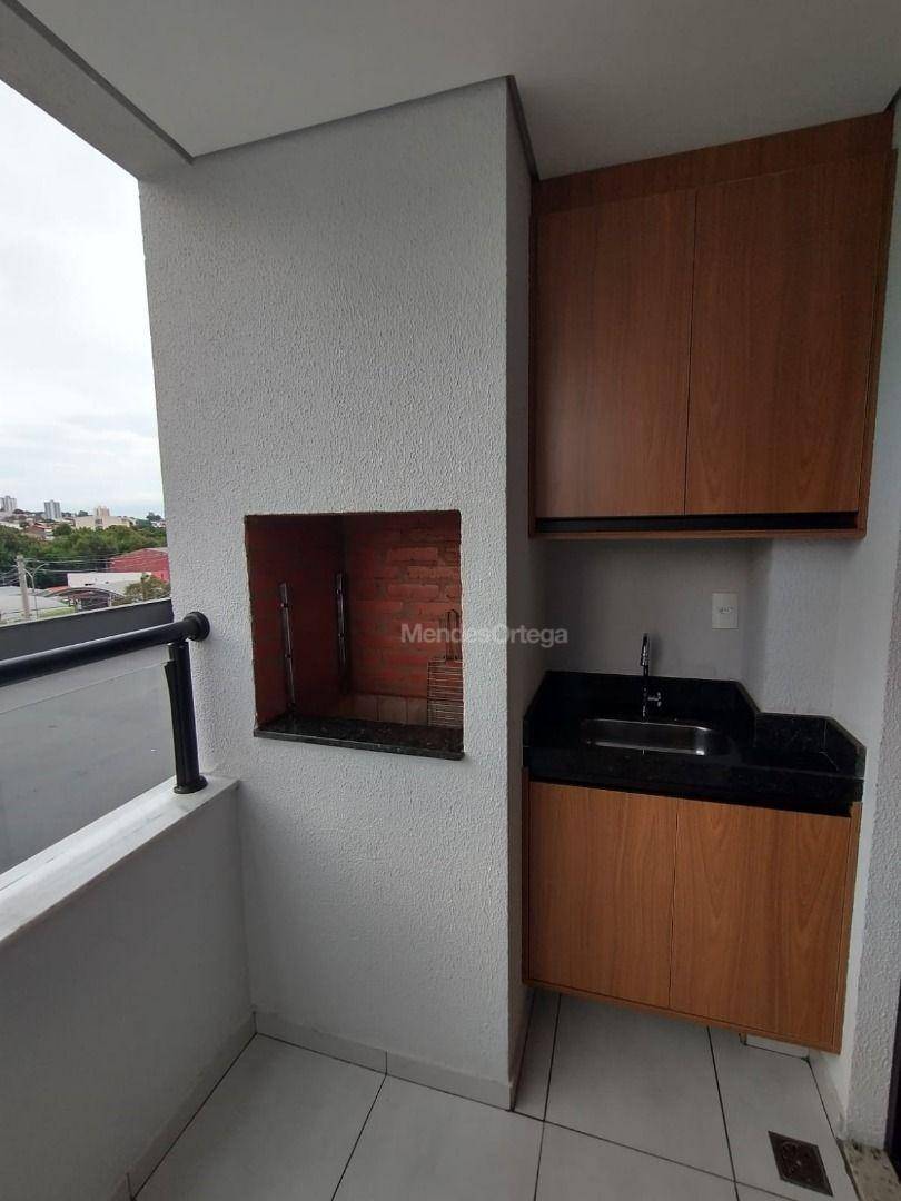 Apartamento à venda com 2 quartos, 69m² - Foto 5