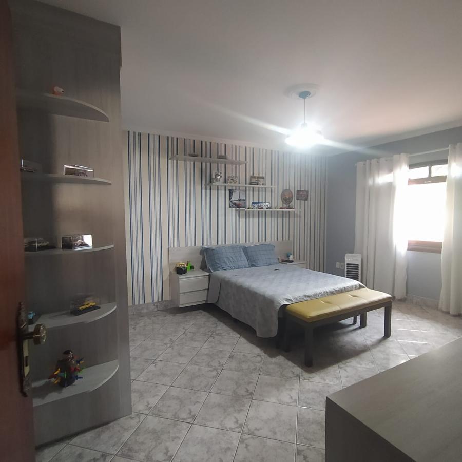 Casa à venda com 3 quartos, 220m² - Foto 15