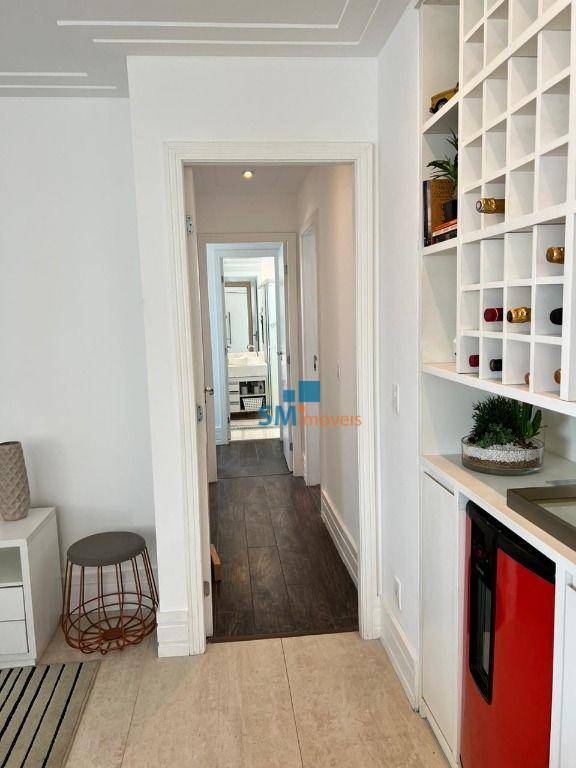 Apartamento à venda com 3 quartos, 154m² - Foto 8