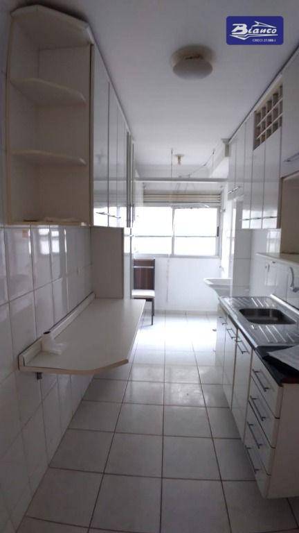 Apartamento à venda com 2 quartos, 53m² - Foto 4