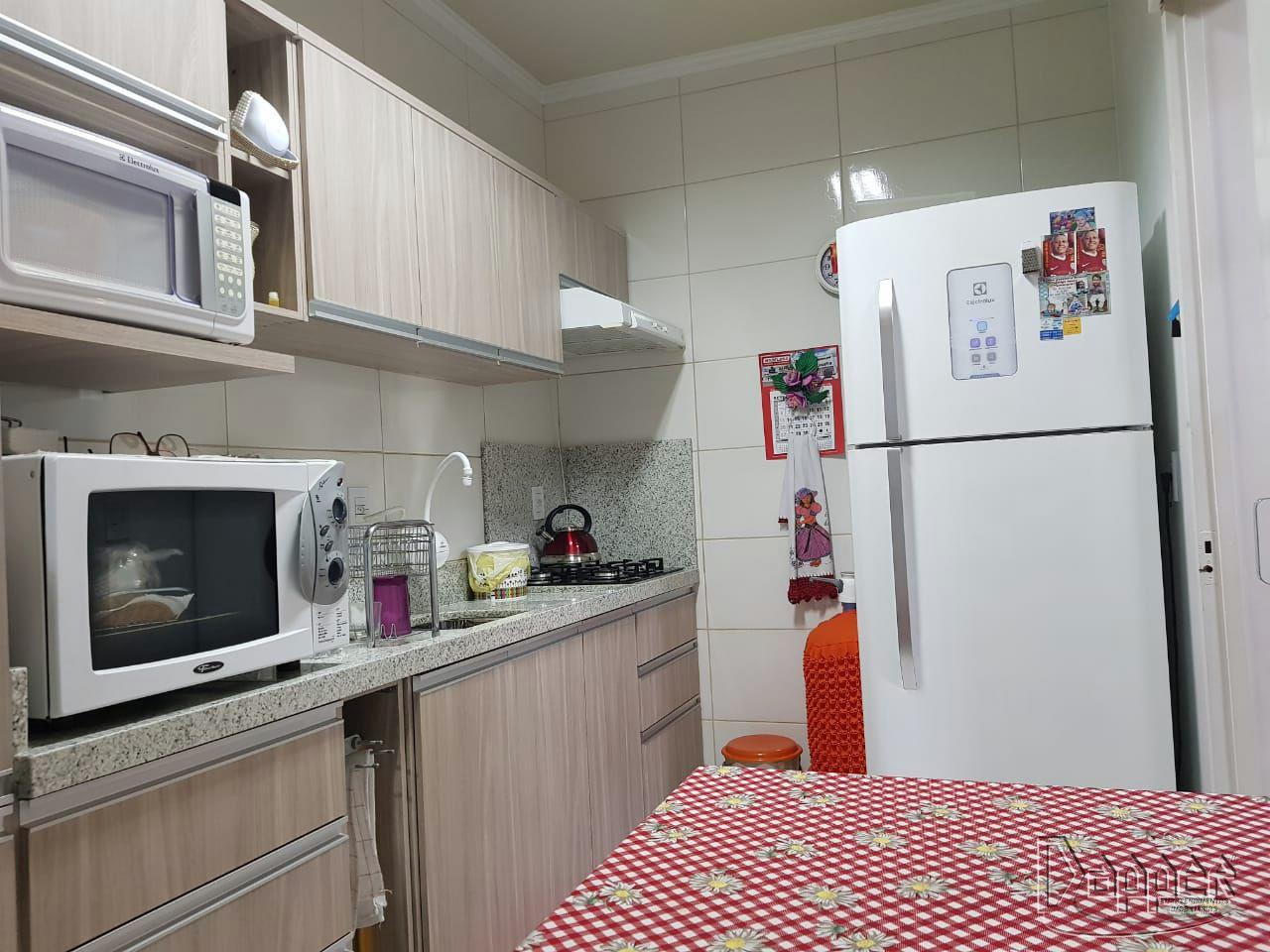 Apartamento à venda com 2 quartos, 78m² - Foto 3