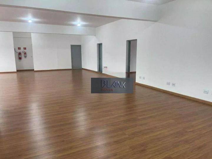 Prédio Inteiro para alugar, 1050m² - Foto 15