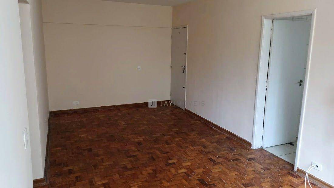 Apartamento à venda com 2 quartos, 82m² - Foto 2