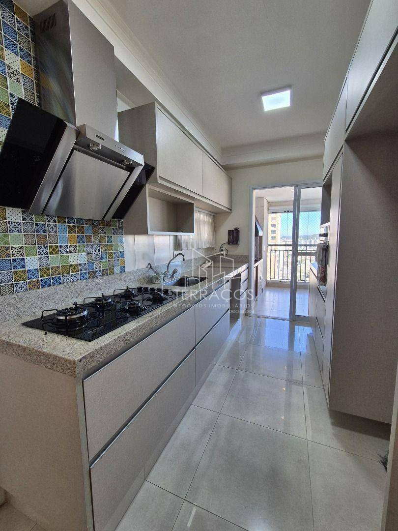 Apartamento à venda com 3 quartos, 166m² - Foto 12