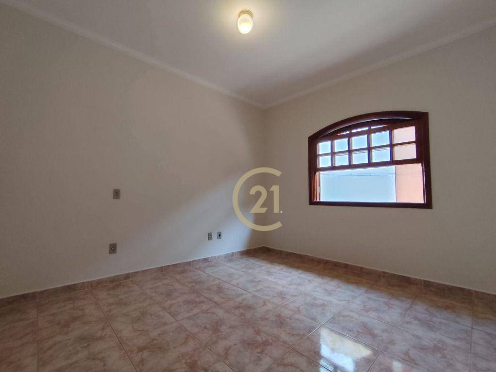 Casa à venda com 3 quartos, 188m² - Foto 12