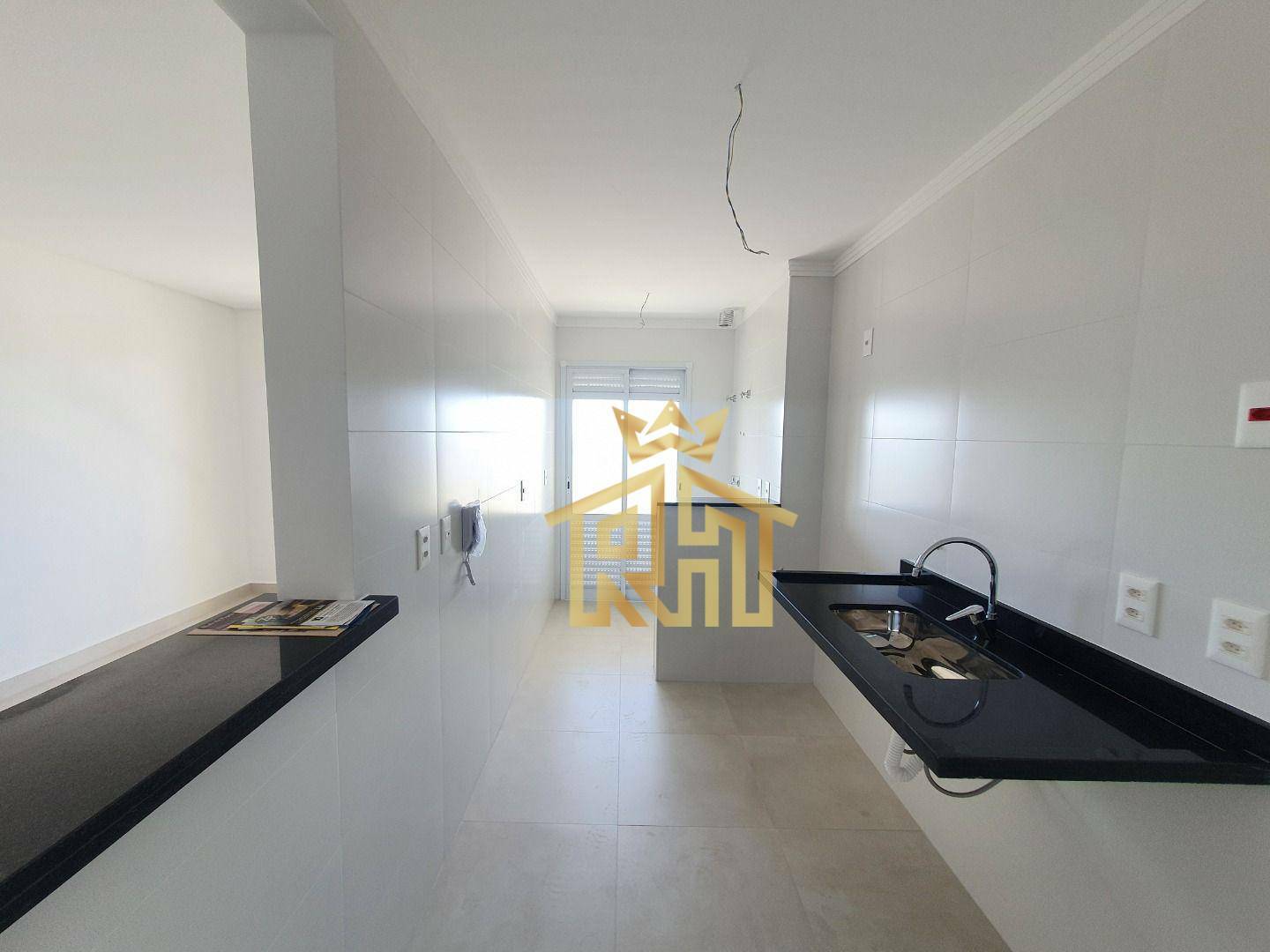 Apartamento à venda com 1 quarto, 57m² - Foto 14