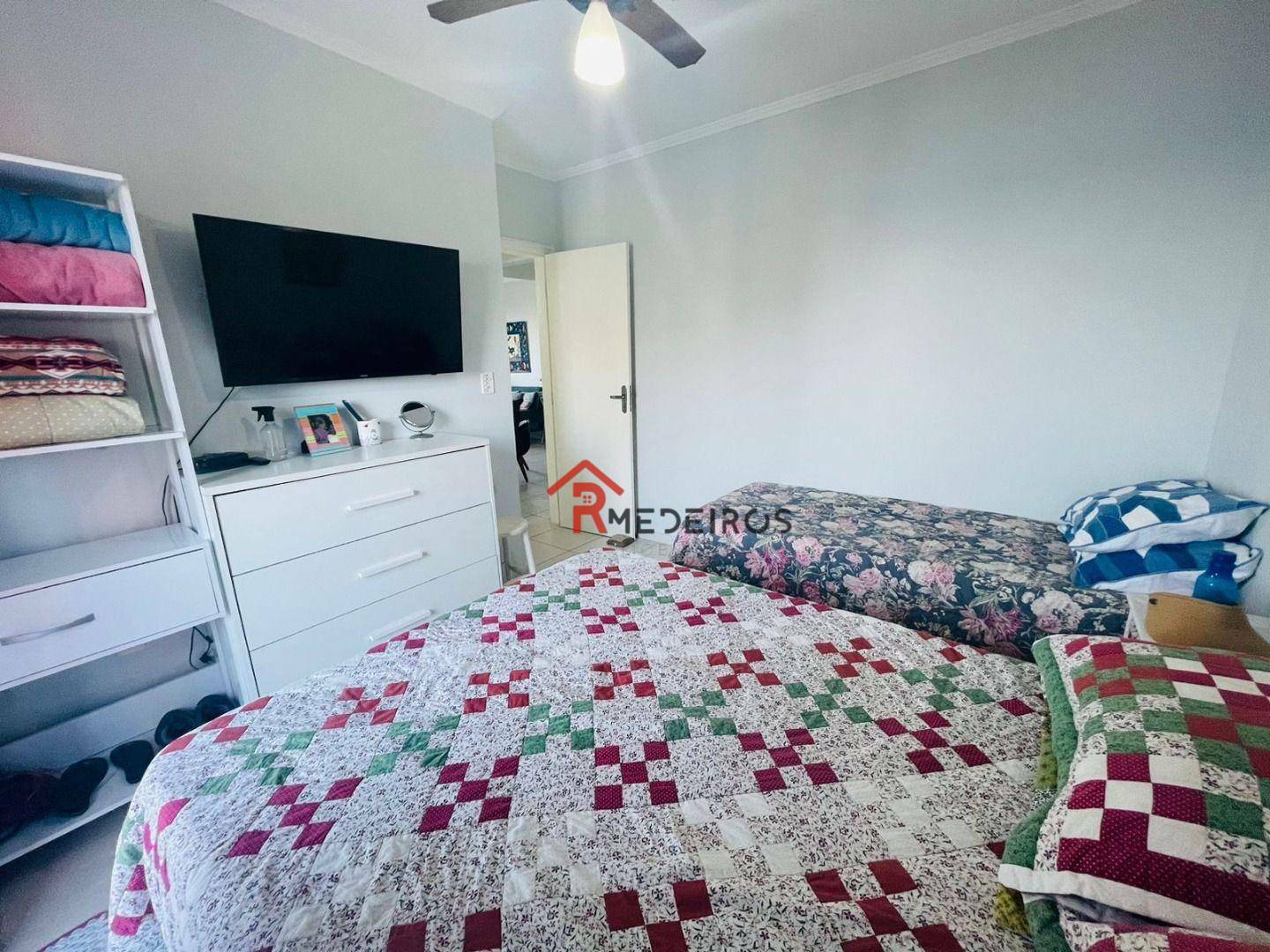 Apartamento à venda com 2 quartos, 65m² - Foto 11