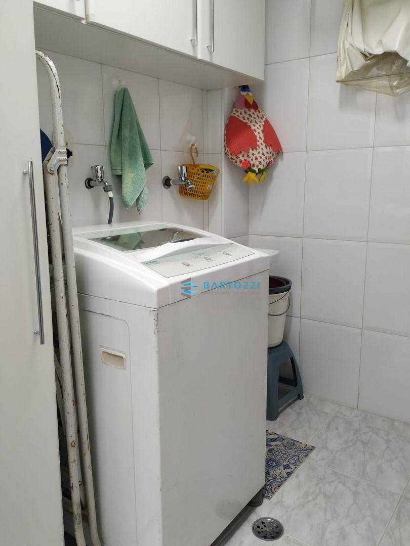 Apartamento à venda com 3 quartos, 104m² - Foto 22