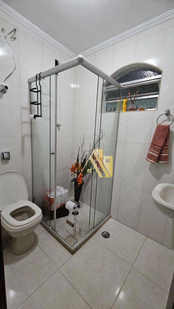 Sobrado à venda com 3 quartos, 191m² - Foto 8