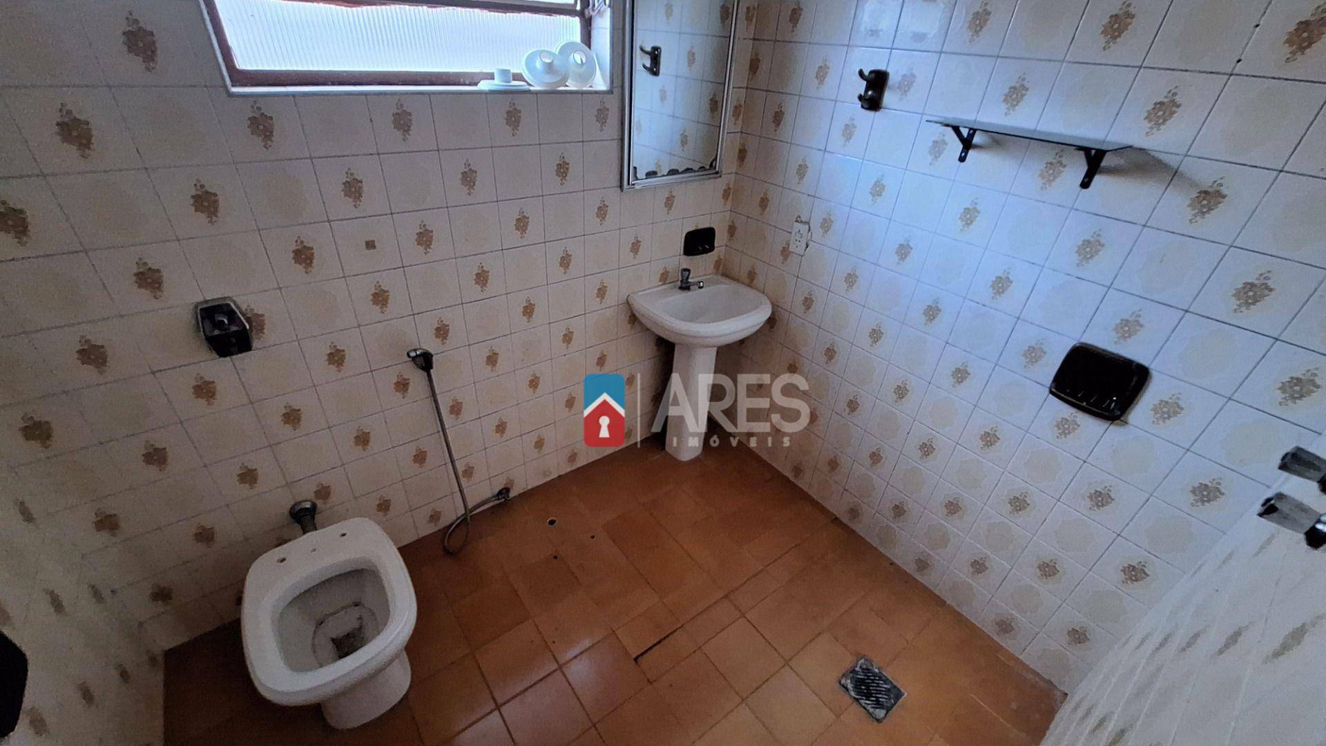 Casa para alugar com 3 quartos, 157m² - Foto 9