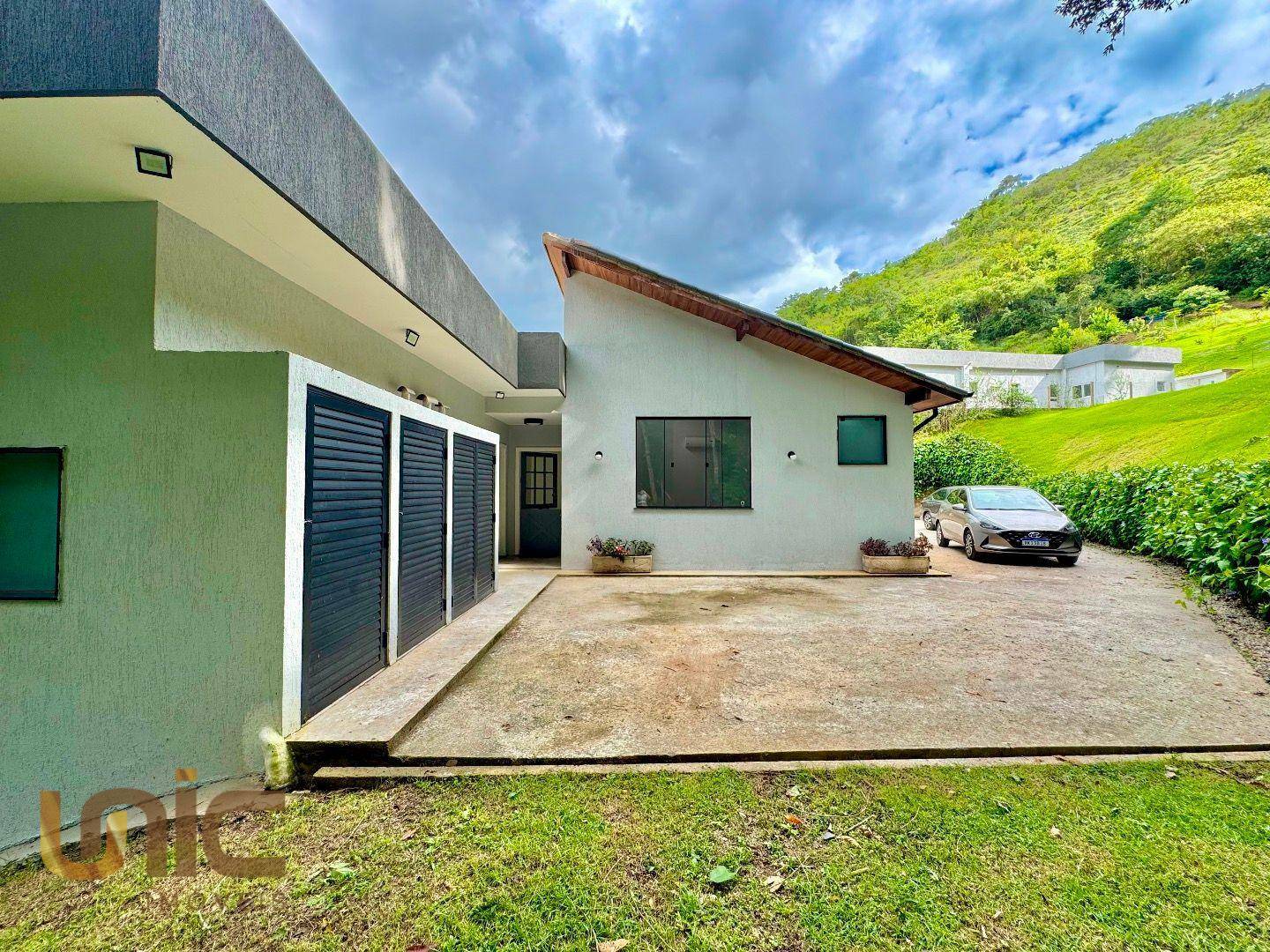 Casa de Condomínio à venda com 6 quartos, 360m² - Foto 51