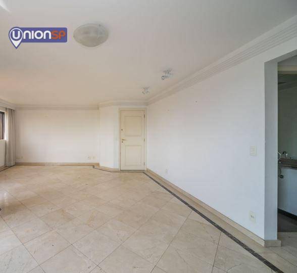 Apartamento à venda com 3 quartos, 140m² - Foto 3