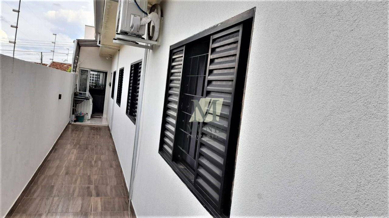 Casa à venda com 4 quartos, 153m² - Foto 18