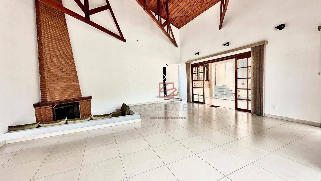 Casa à venda e aluguel com 3 quartos, 350m² - Foto 23