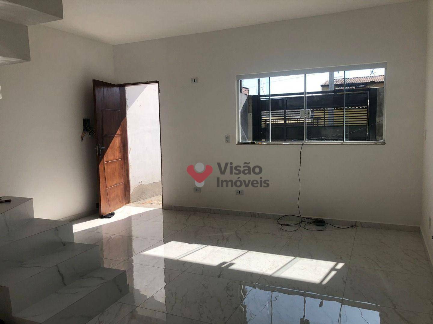 Sobrado à venda com 2 quartos, 100m² - Foto 4