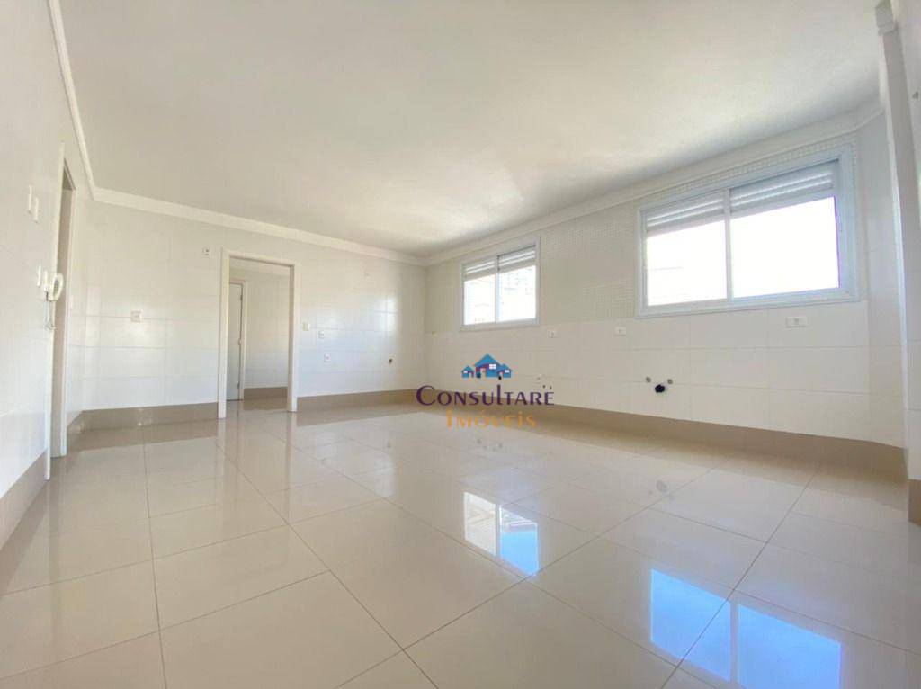 Apartamento à venda com 4 quartos, 230m² - Foto 9