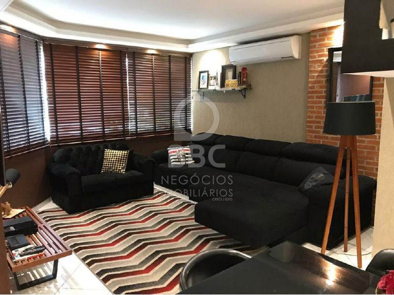 Sobrado à venda com 3 quartos, 185m² - Foto 3