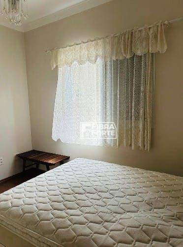 Casa à venda com 3 quartos, 311m² - Foto 17