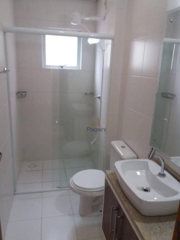 Apartamento à venda com 2 quartos, 85m² - Foto 17