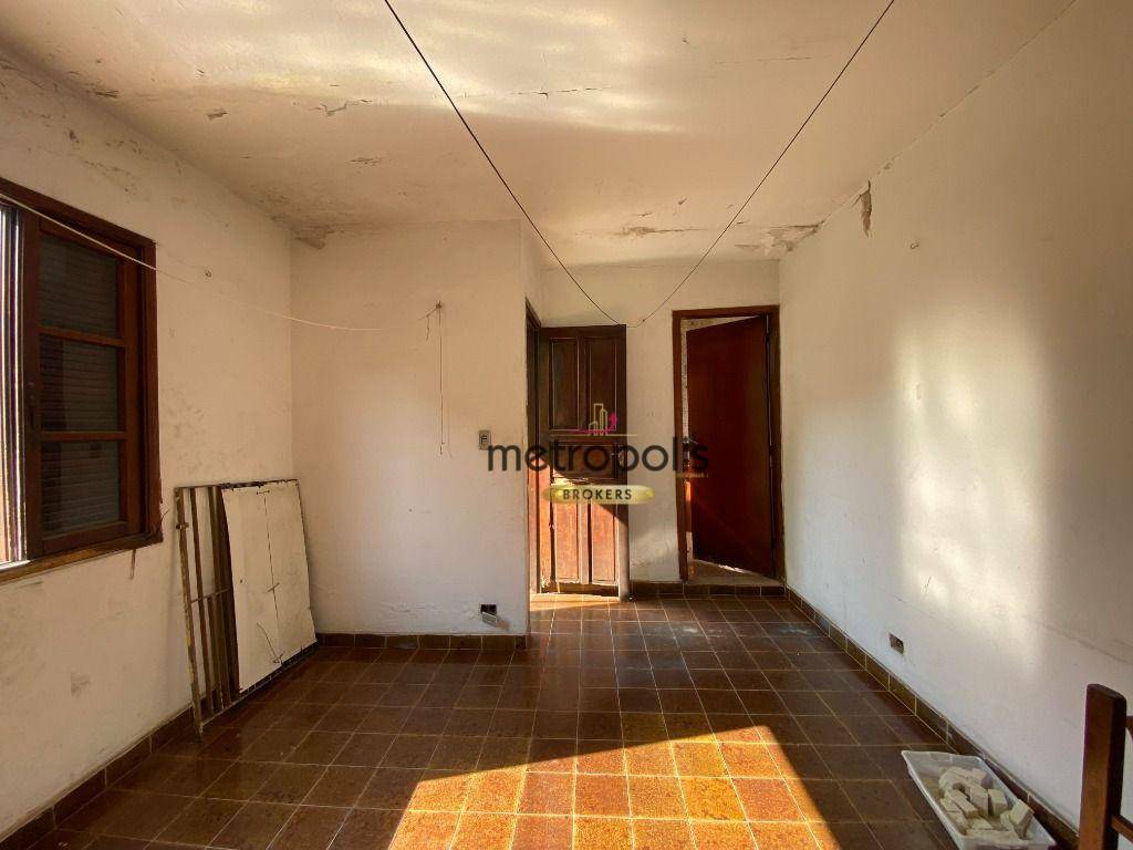 Casa à venda com 8 quartos, 398m² - Foto 31