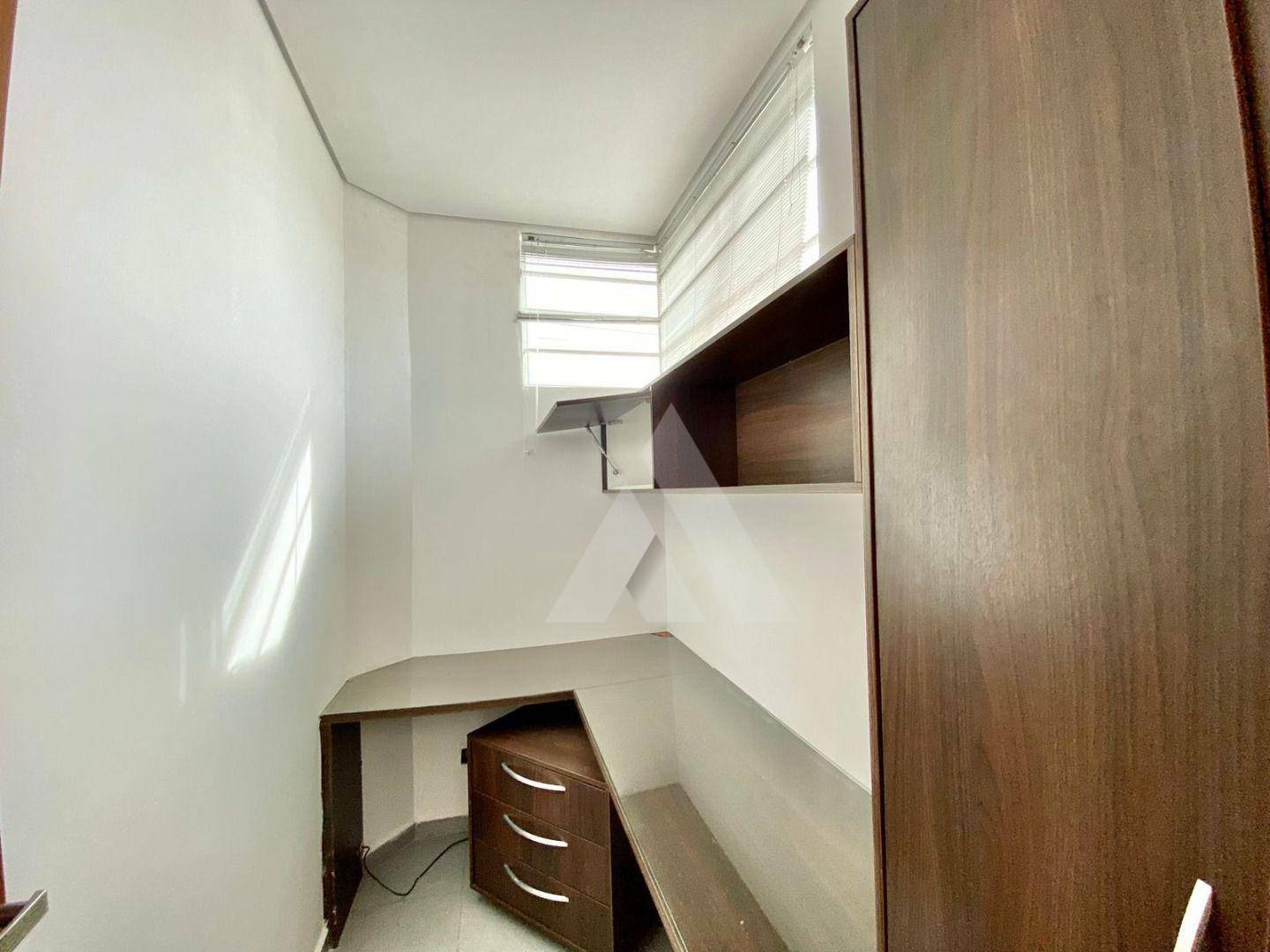 Casa, 3 quartos, 250 m² - Foto 2