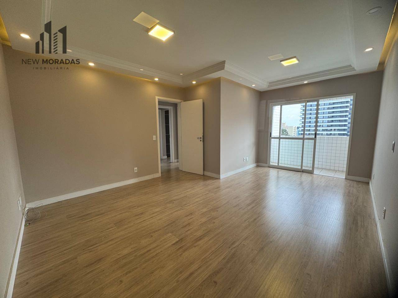Apartamento à venda com 3 quartos, 89m² - Foto 3