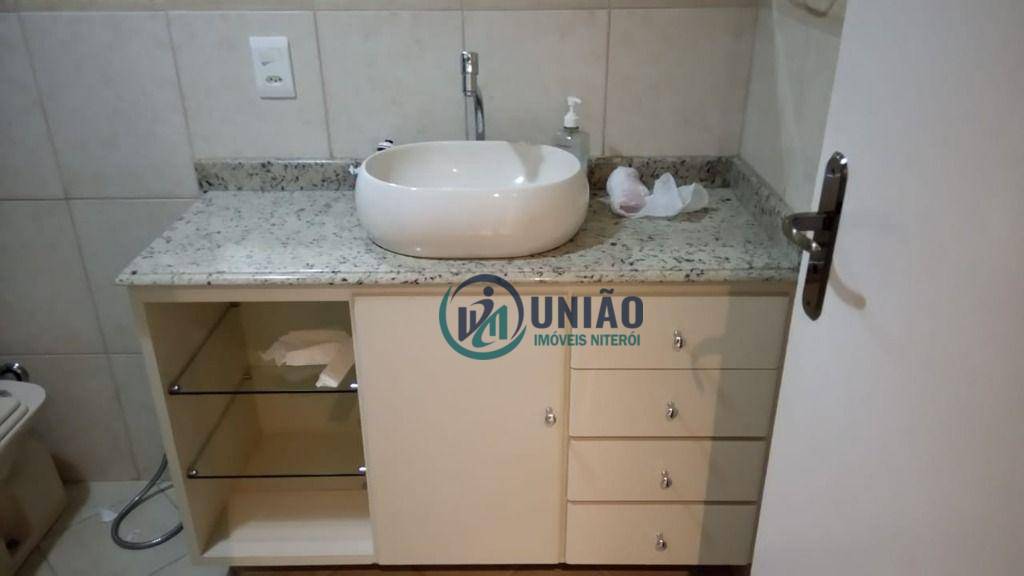 Apartamento à venda com 3 quartos, 66m² - Foto 12