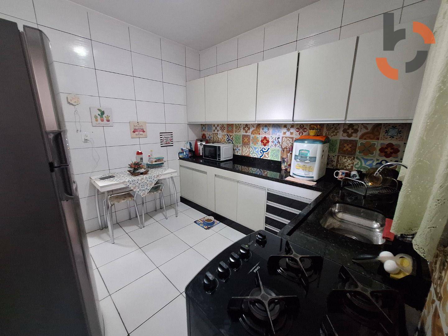 Casa à venda com 2 quartos, 69m² - Foto 18