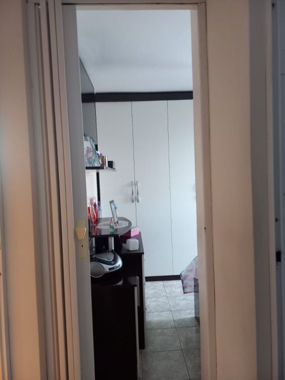 Apartamento à venda com 2 quartos, 54m² - Foto 9