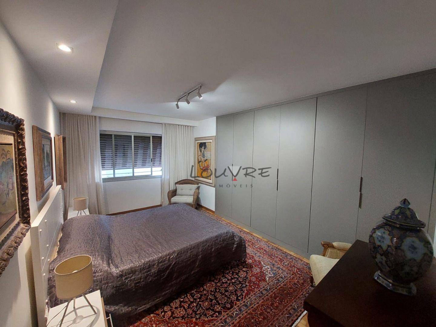 Apartamento à venda com 3 quartos, 256m² - Foto 7